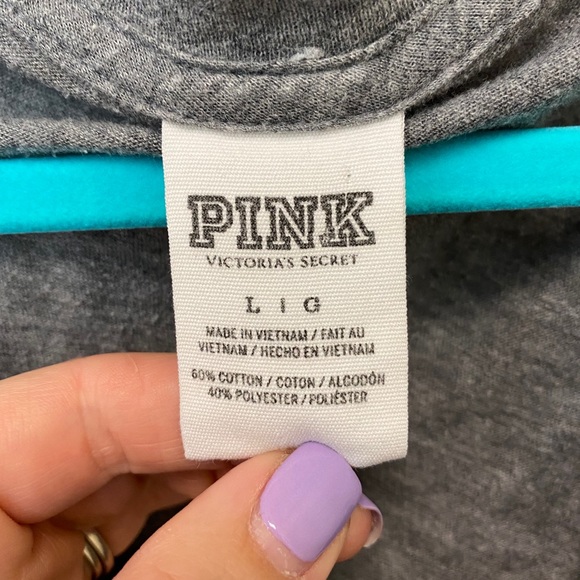Victoria’s Secret PINK sequin v-neck tee L - Picture 3 of 4